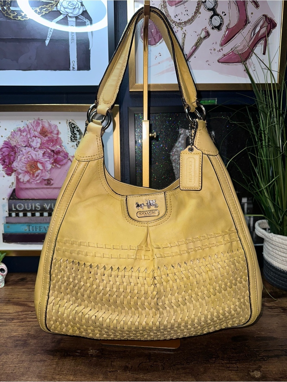 ❌🚨SOLD🚨❌
2012 Coach Madison Woven
